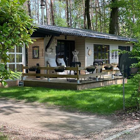 Hotel St.Hubertus Deluxe à Zutendaal Extérieur photo